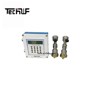 Plug-in ultrasonic flowmeter